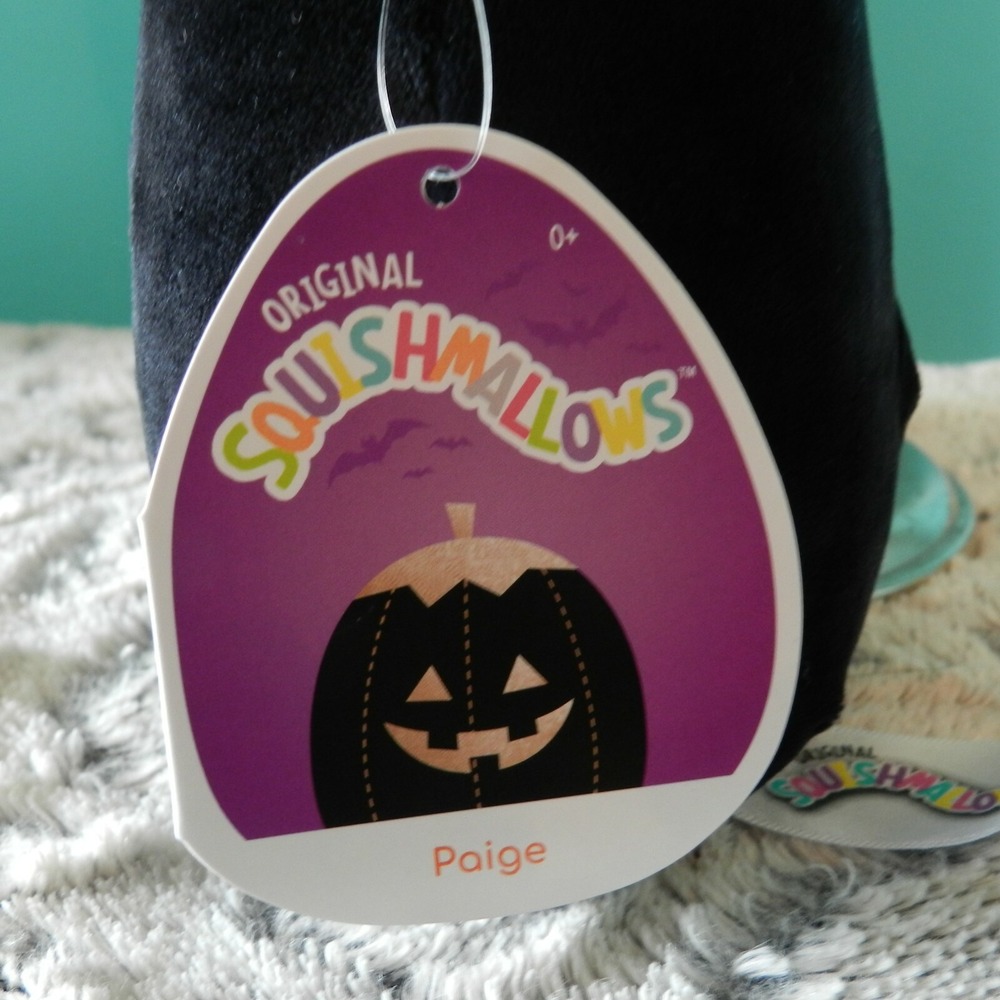 Kellytoy Squishmallow 5" Paige the Gold and Silver Pumpkin Halloween 2021 Plush - Picture 2 of 4